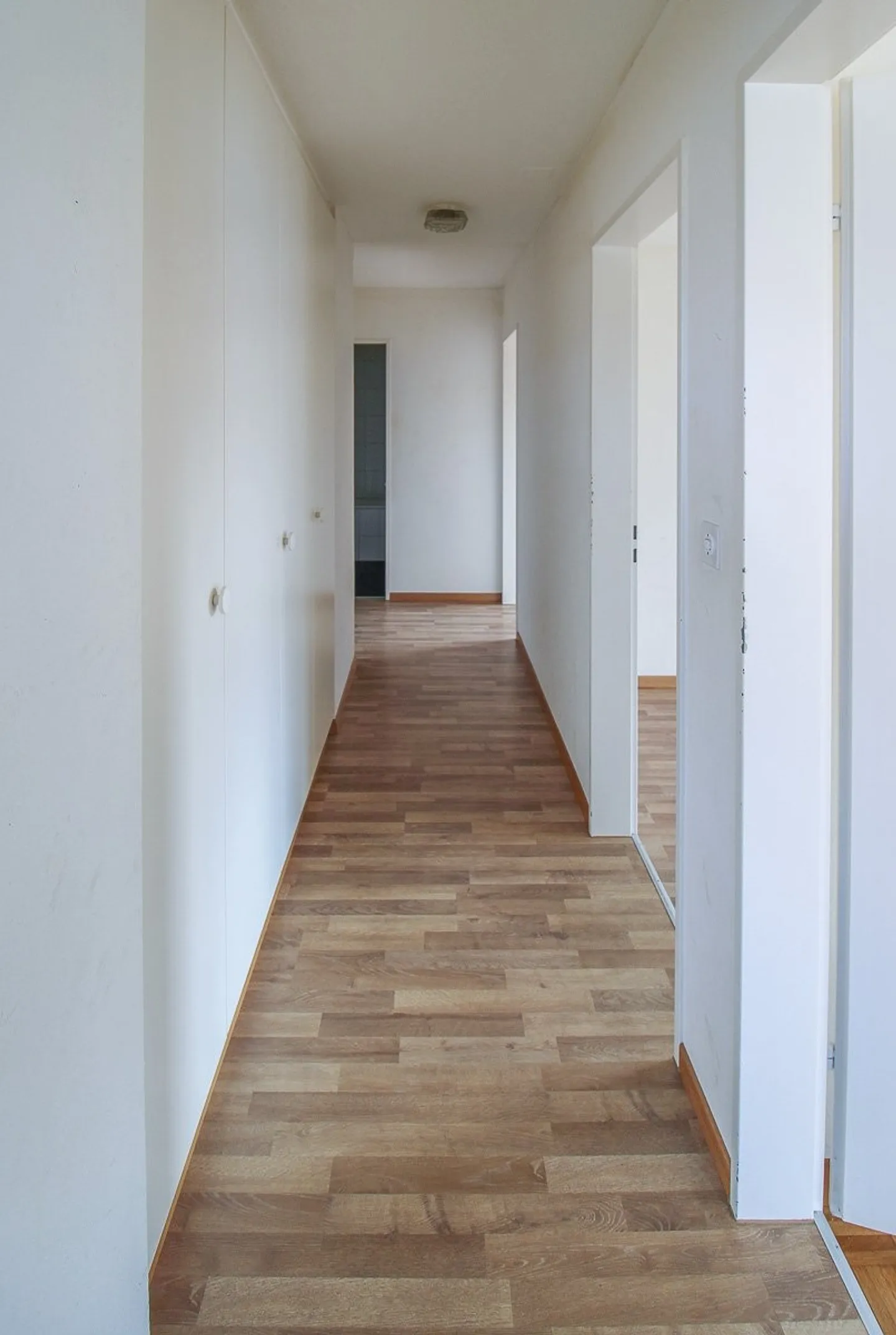 Appartamento elegante 3.5 locali in posizione urbana - Foto 5 di 8