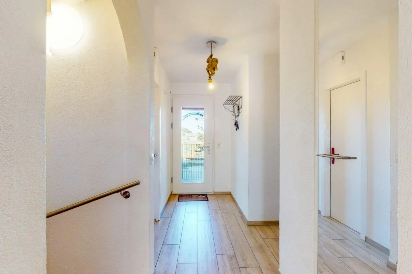 Maison Mitoyenne Charmante - Photo 10 sur 18