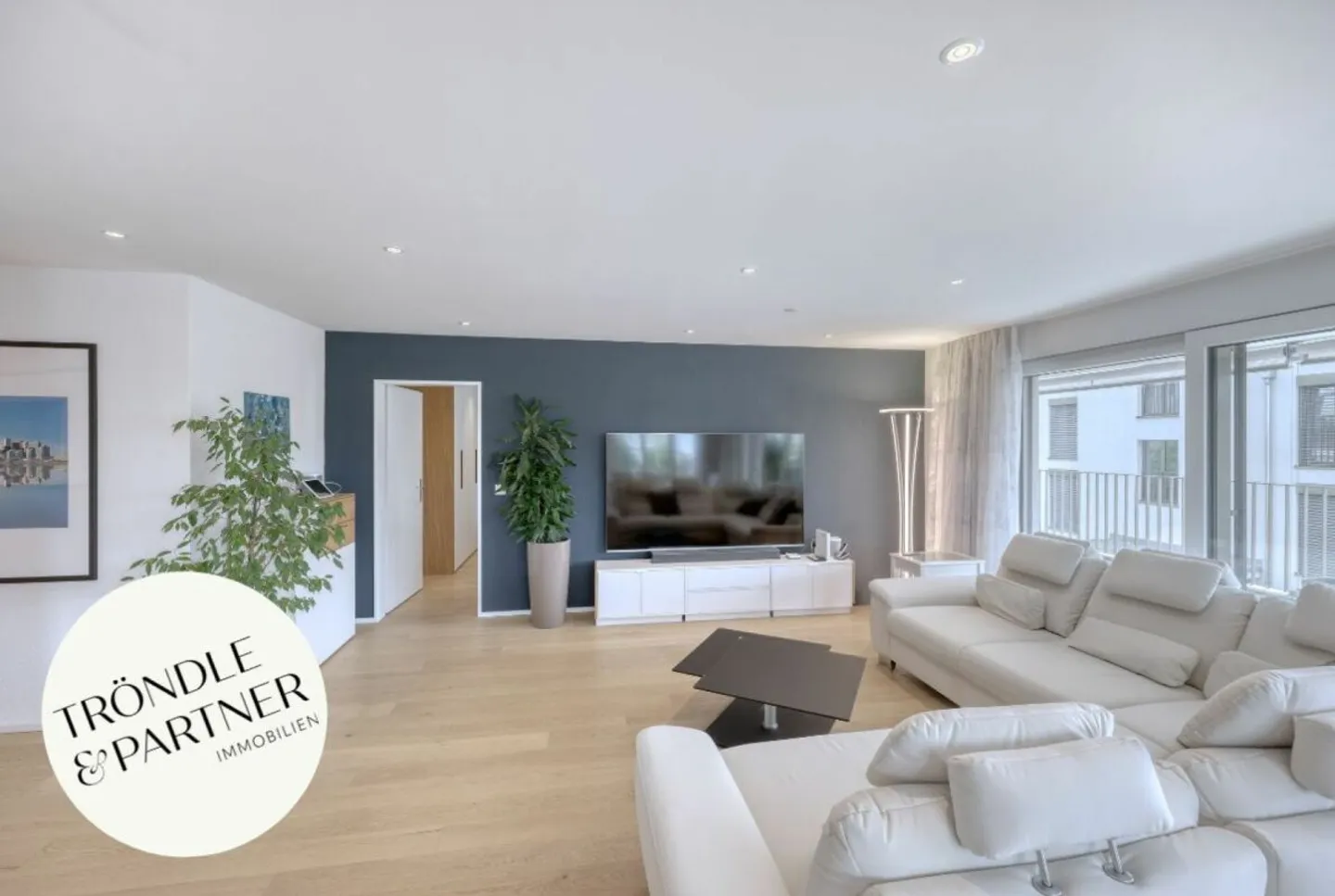 Apartment for sale - Photo 1 of 10