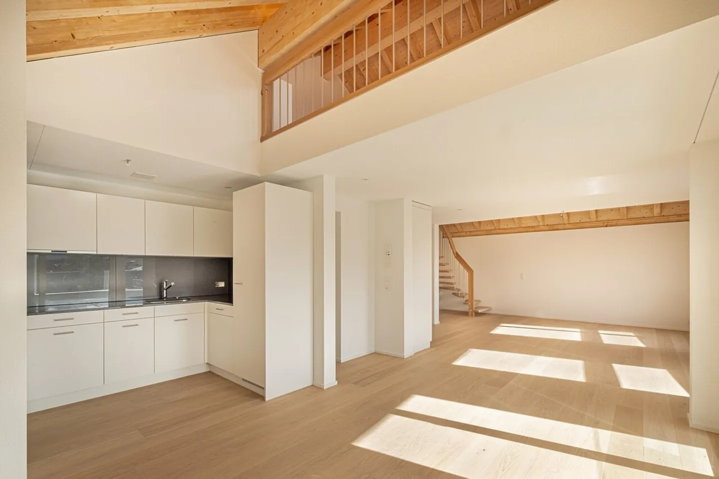 Modern Living with Graubünden Quality of Life Exclusive 5.5-Room Apartment in Domat/Ems - Photo 3 of 13