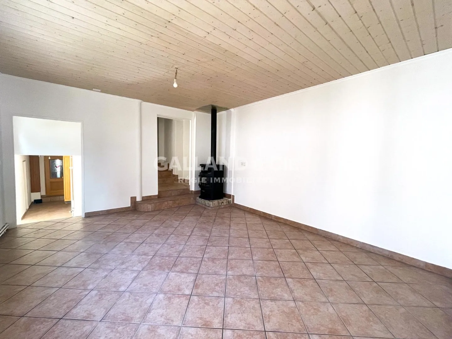 Sehr große 4½-Zimmer-Wohnung mit Terrasse - Foto 4 von 12