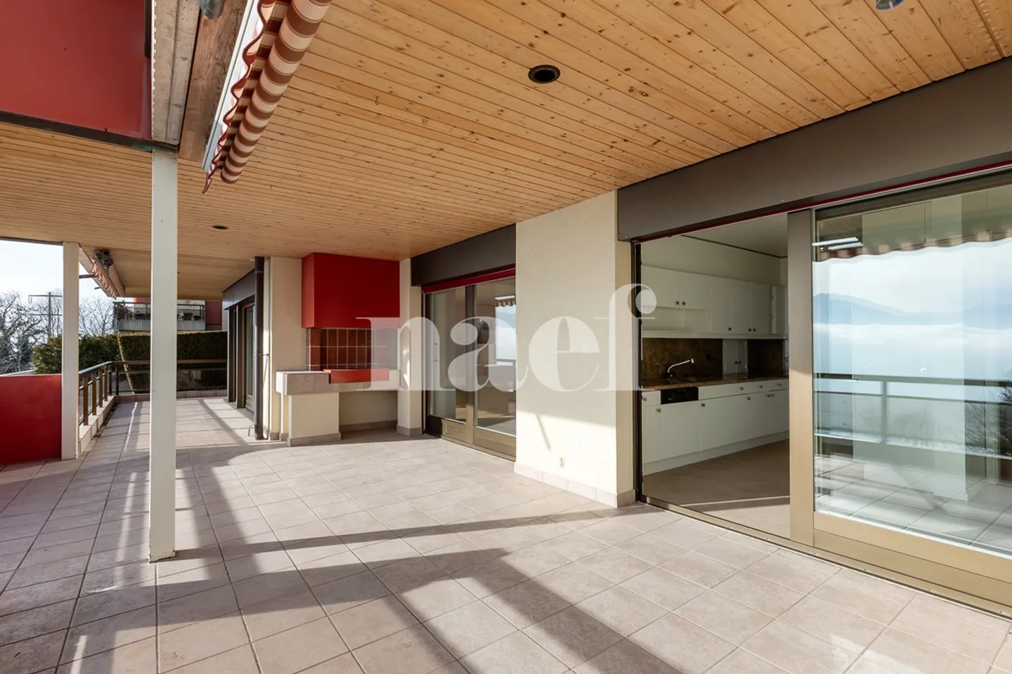 Wohnung mit 3.5 Zimmern, Terrasse/Garten und Panoramablick auf den See in Chardonne zum Verkauf - Foto 5 von 11