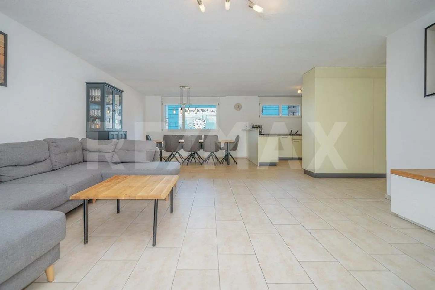 Modern Apartment in Schlieren - Photo 10 of 13