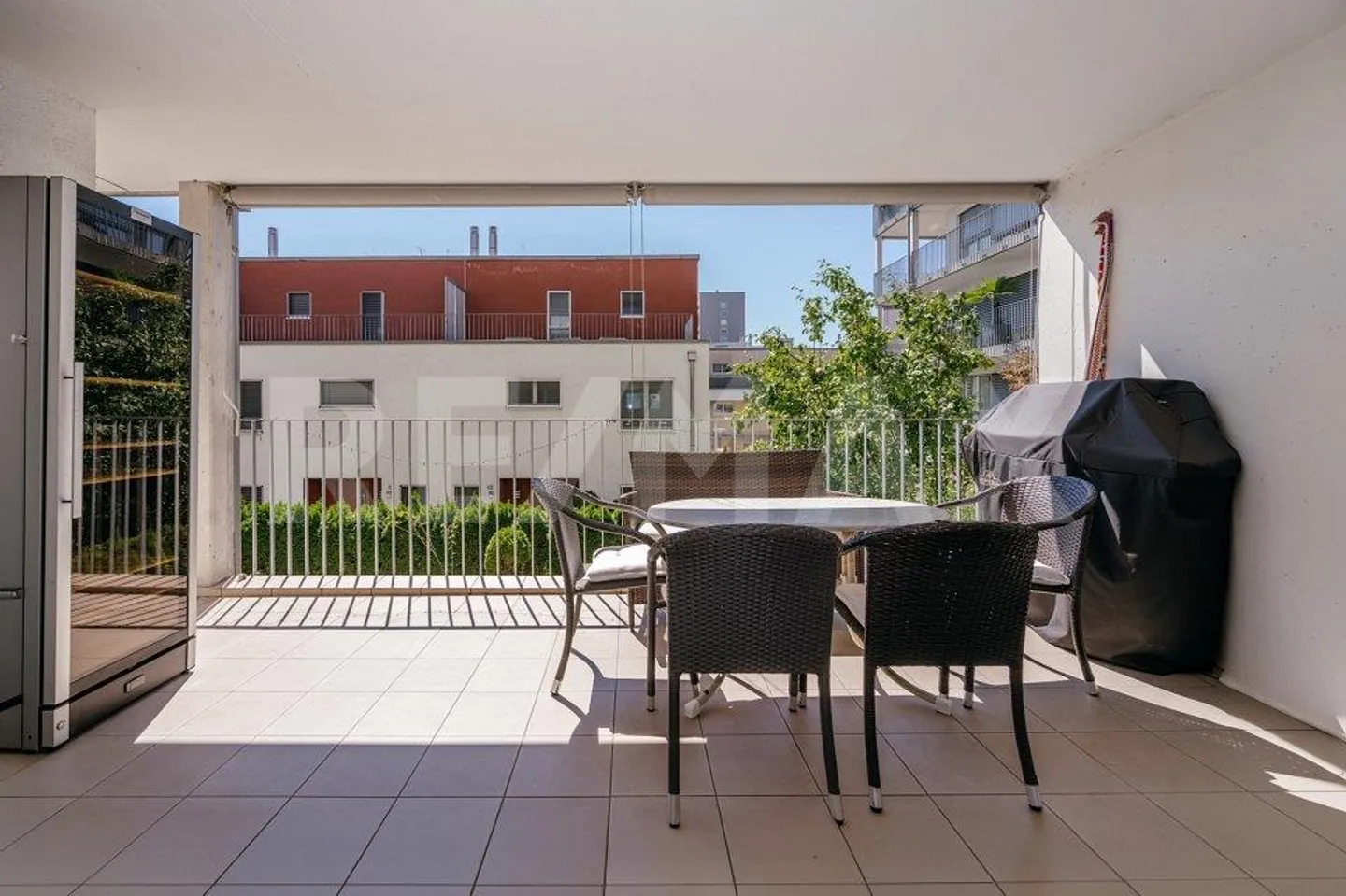 Modern Apartment in Schlieren - Photo 11 of 13