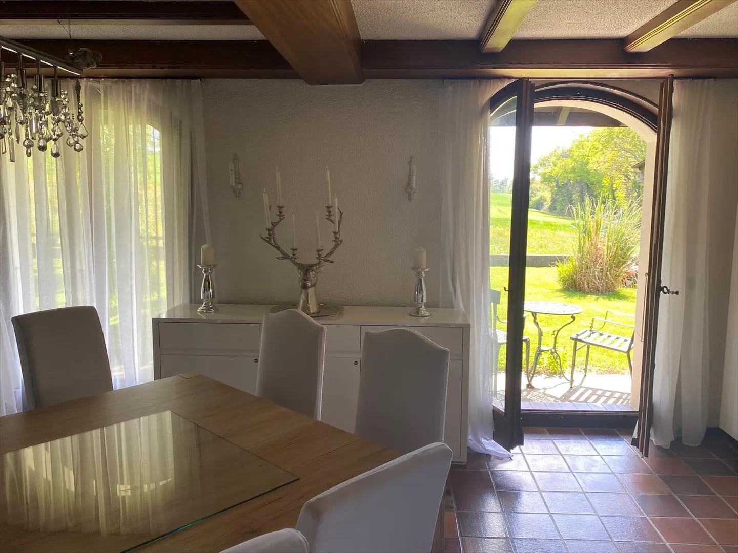 Nuovo prezzo - Proprietà con due appartamenti, vista lago e grande giardino a Middes - Foto 6 di 10