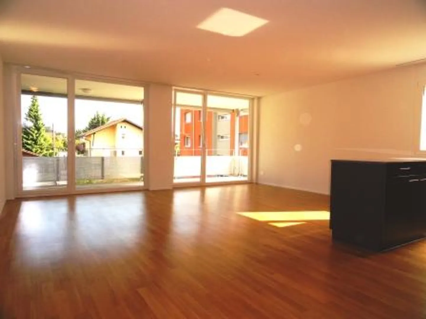Charmante 2.5 Zimmer Wohnung - Foto 3 von 7