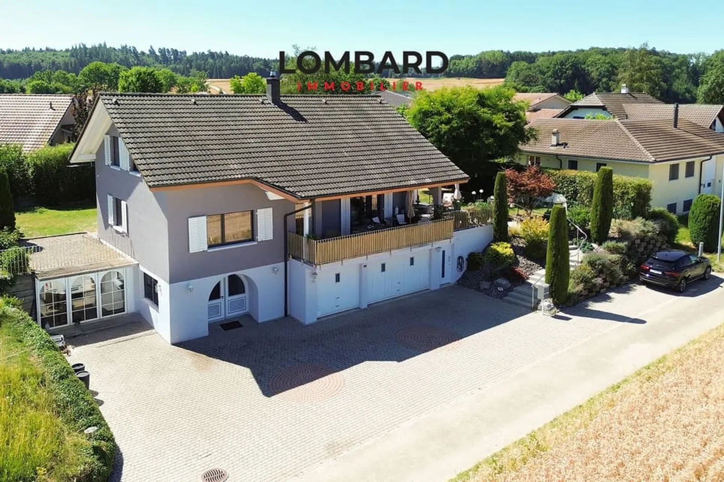 Spacieuse villa individuelle avec vue sur le lac de Neuchâtel - Foto 1 di 8