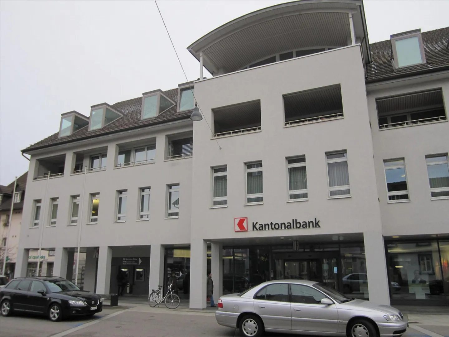 Sichere Einstellplätze - Foto 1 von 2