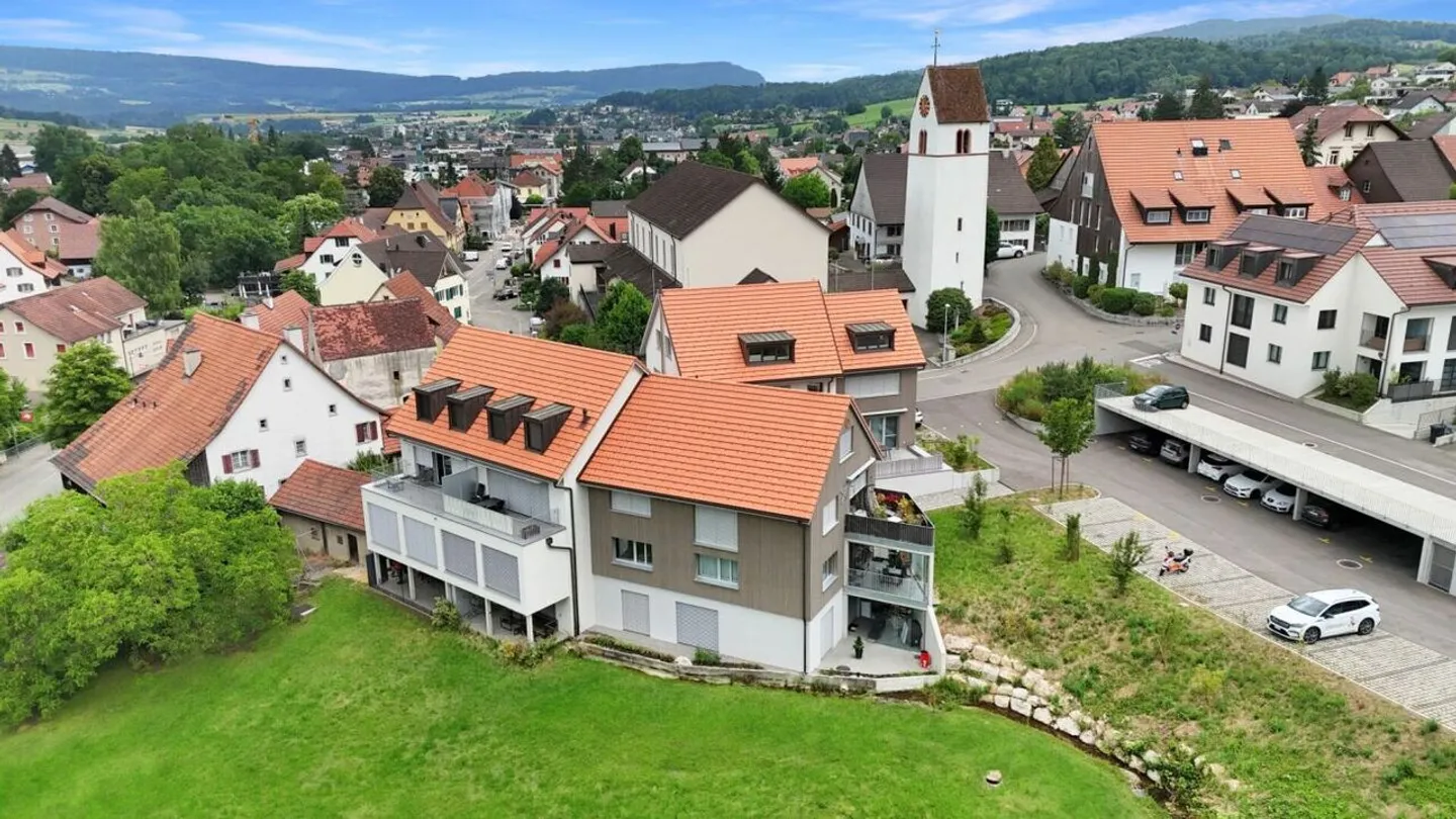 Appartamento moderno di 3,5 locali con torre di lavaggio privata e carport - Foto 15 di 17