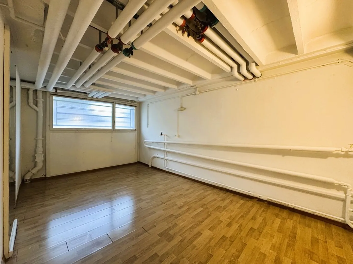 Office - Photo 5 of 8