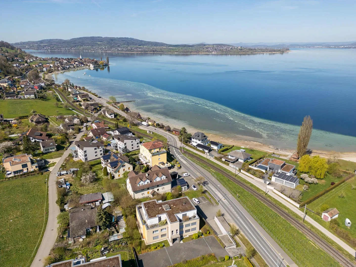 Overwhelming Lake View - Welcome to the Living Paradise - Photo 3 of 7