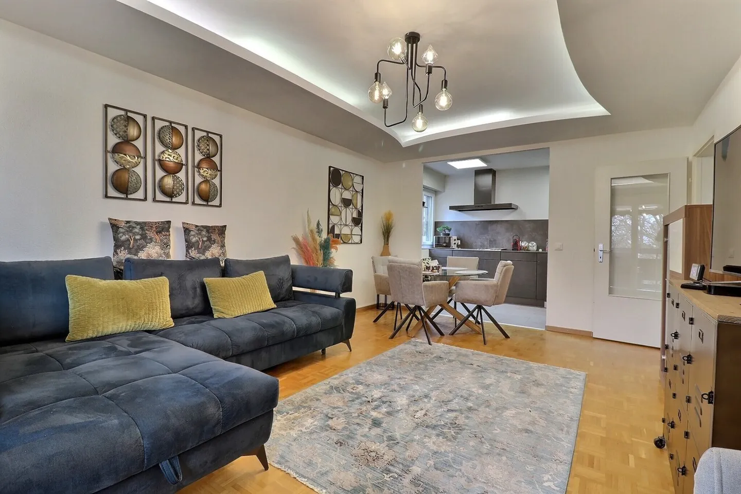 Geräumige 4.5 Zimmer Wohnung - Foto 1 von 13