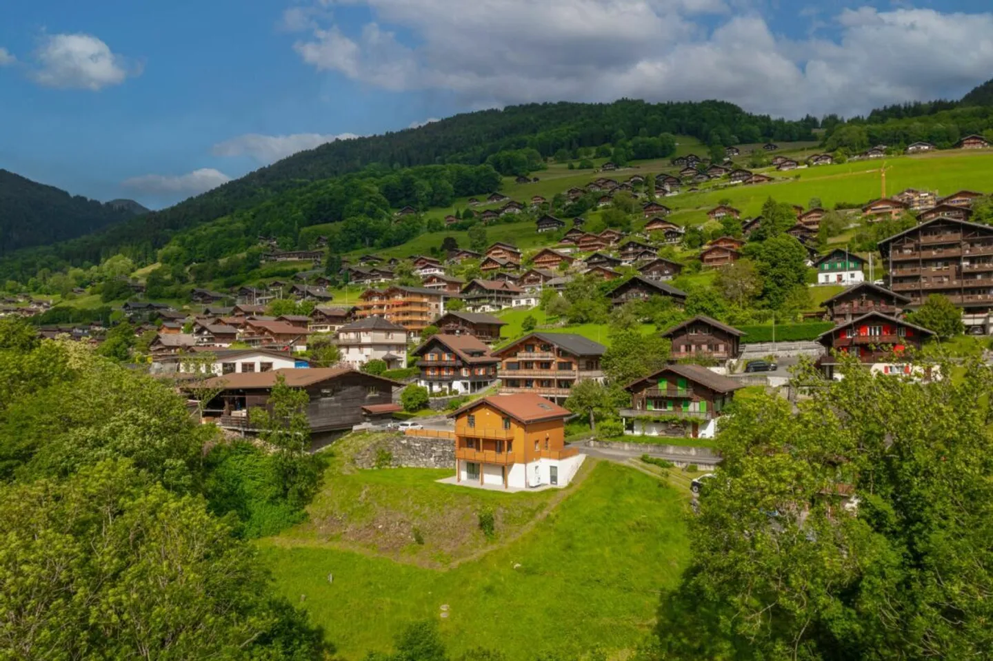 Chalet mit 6,5 Zimmern komplett renoviert. - Foto 15 von 15