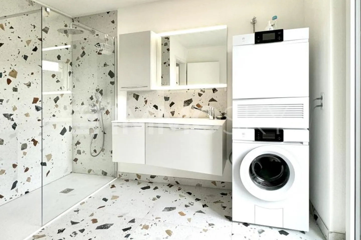 TROPPO TARDI GIÀ VENDUTO - Bellissimo appartamento di 2,5 stanze - Foto 4 di 7