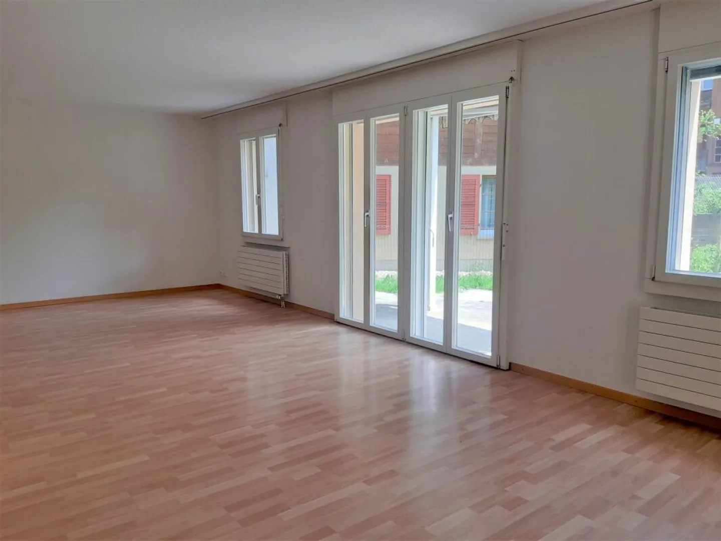 Appartamento al piano terra 3,5 locali con giardino - Foto 2 di 15
