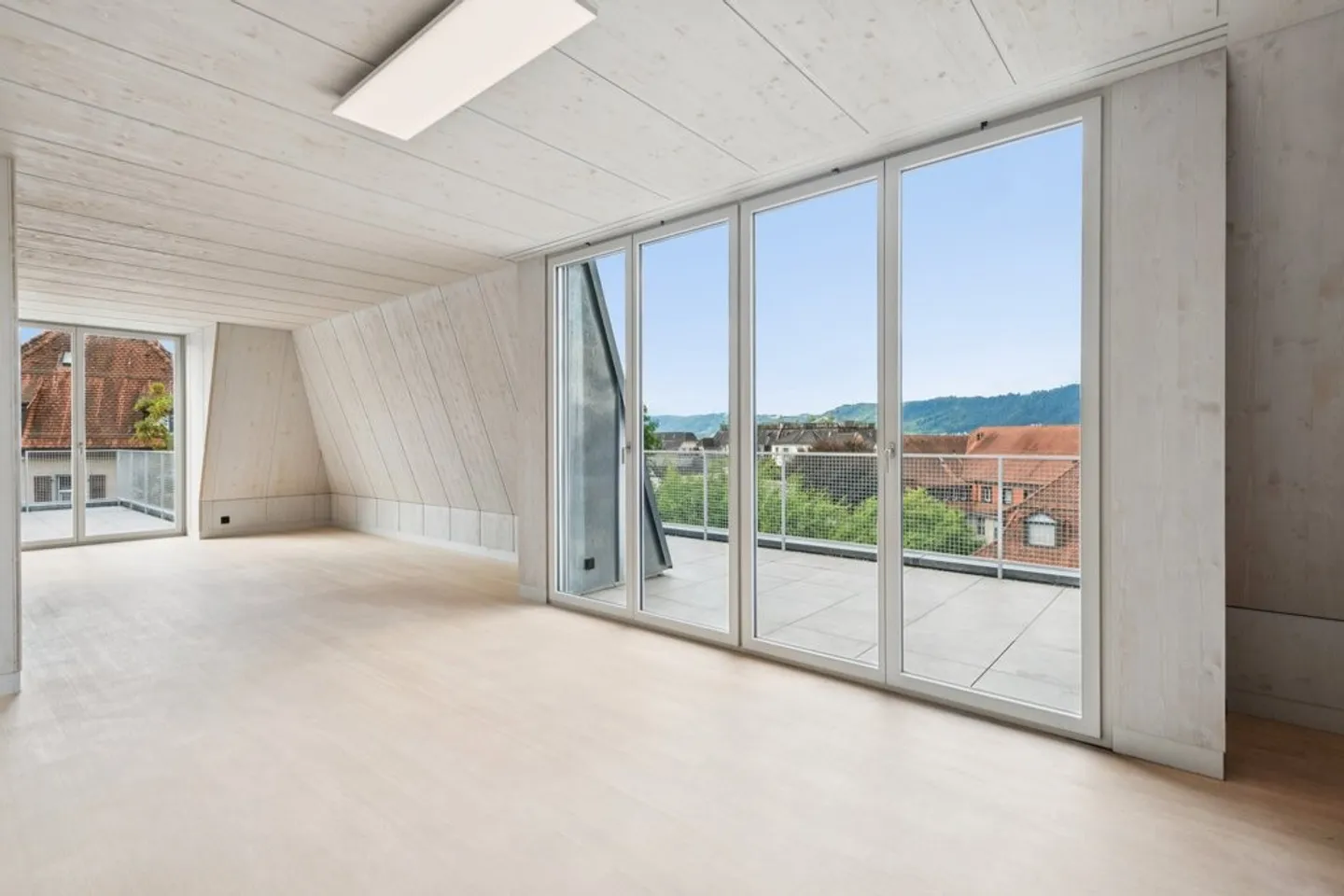 3.5-room penthouse apartment in Zurich for rent in a quiet location - Photo 5 of 9