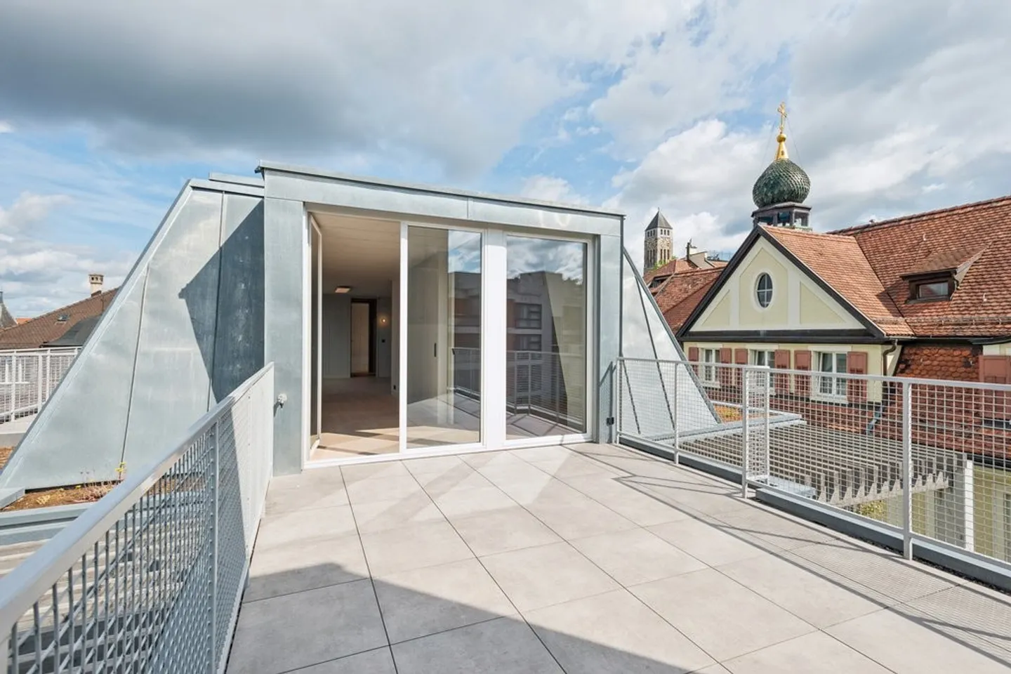 3.5-room penthouse apartment in Zurich for rent in a quiet location - Photo 8 of 9
