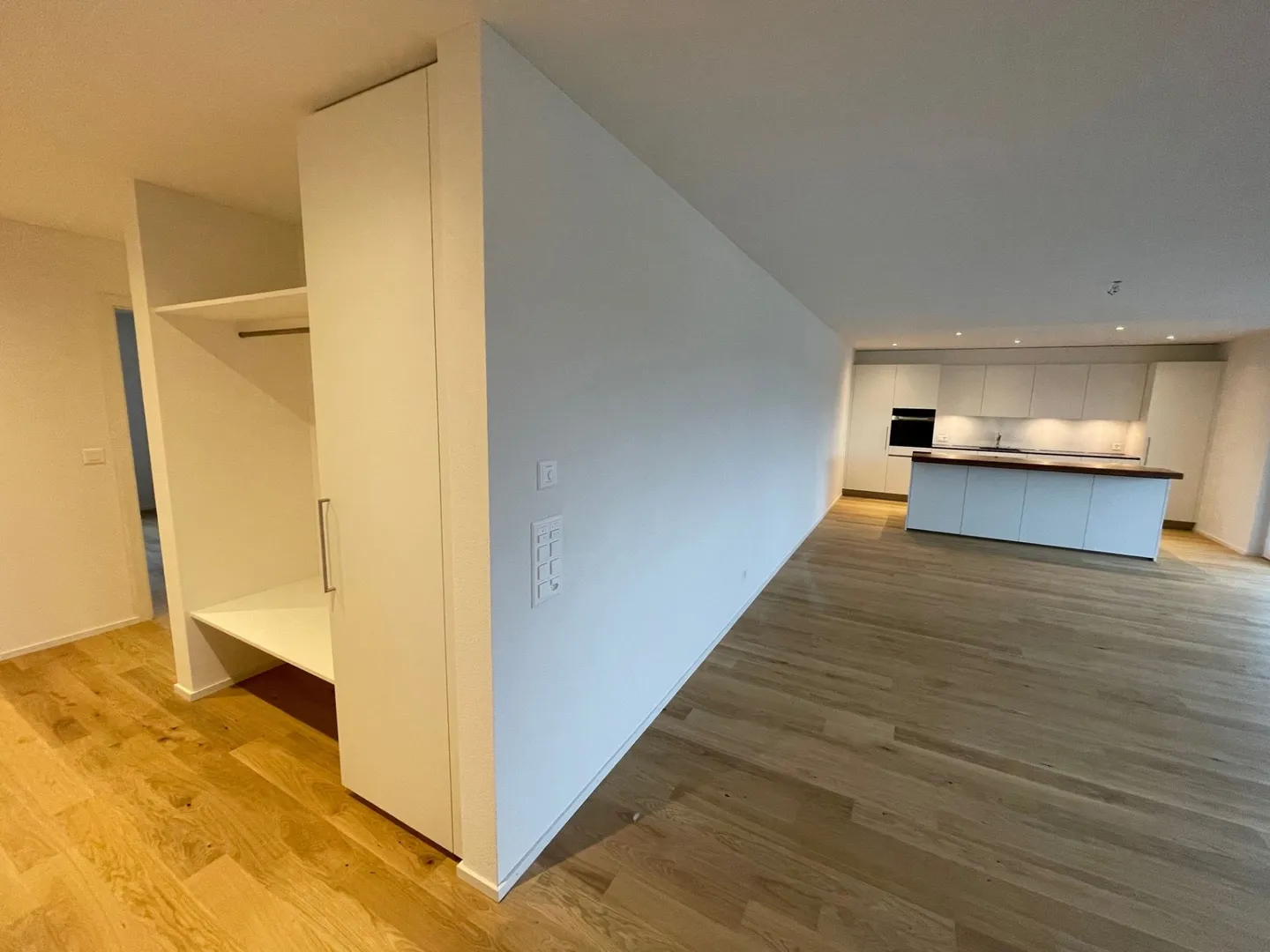 Vivere moderno e contemporaneo in una posizione idilliaca a 8555 Müllheim - Foto 4 di 14