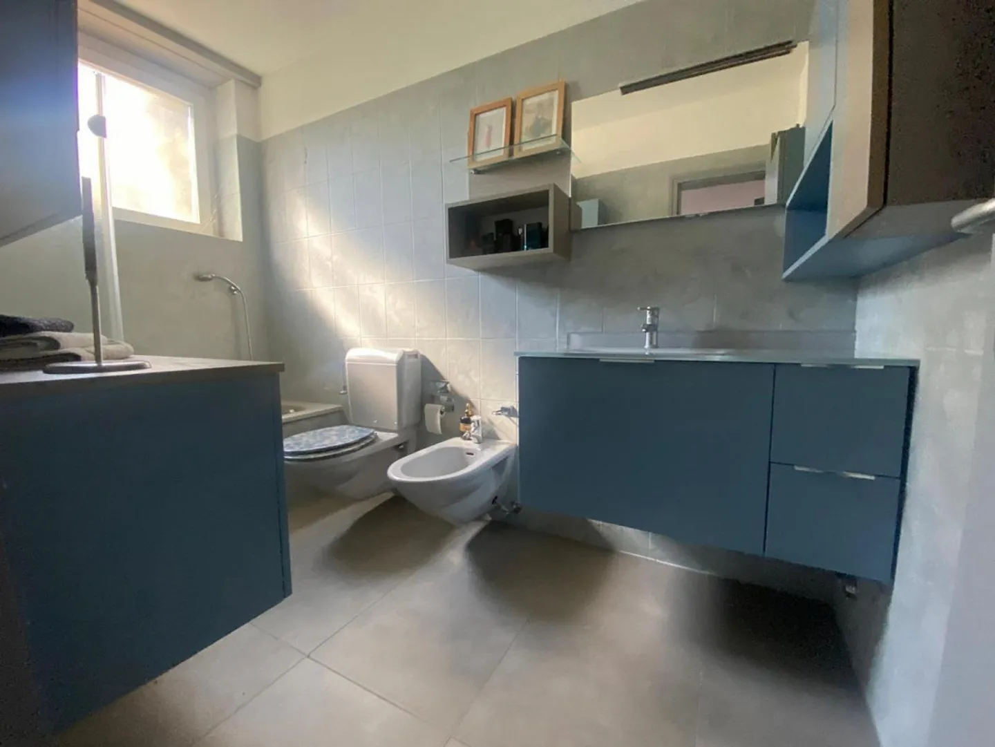 Attico di 5 1/2 locali con vista sul lago / 7 1/2-Zimmer-Attikawohnung mit sehr schönem Seeblick - Foto 11 di 18
