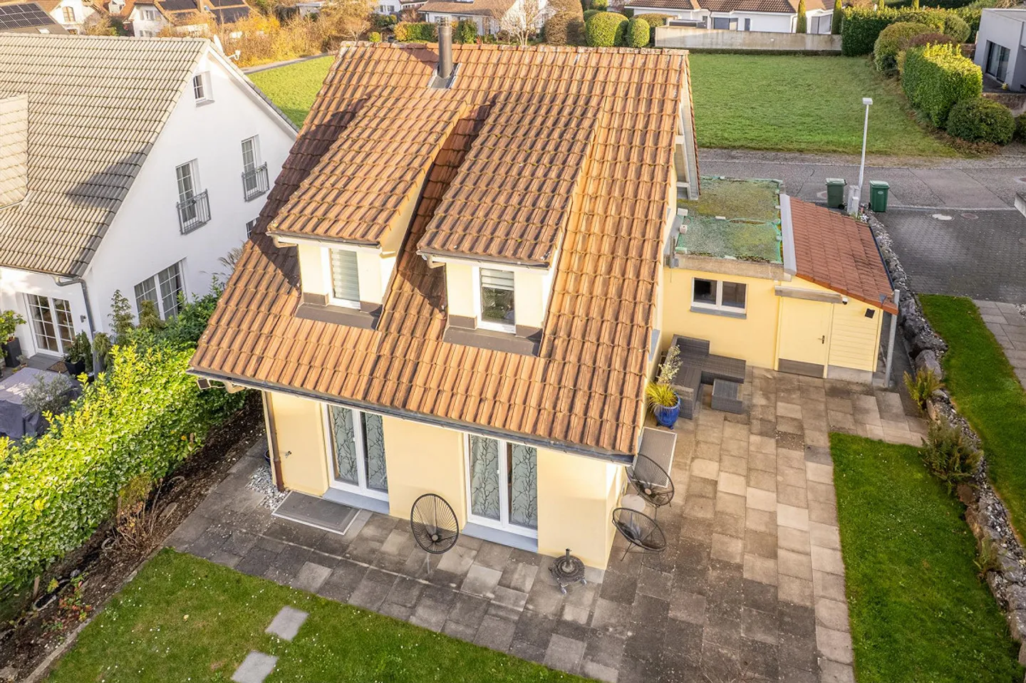 Oasis of Calm with Large Garden in Kreuzlingen - Photo 14 of 18