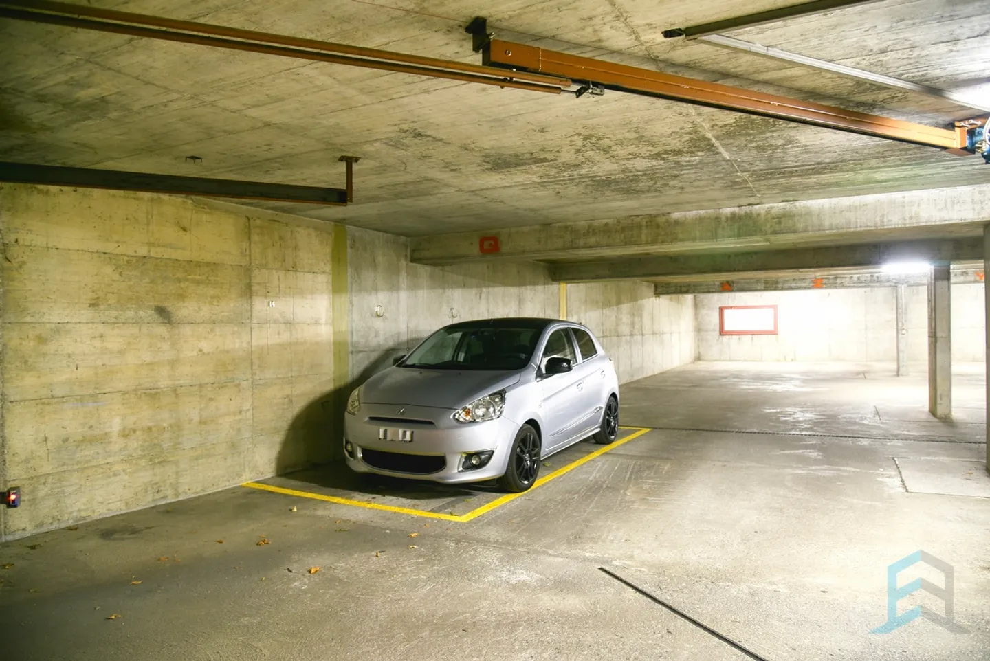 Zentrale Parkplätze in Sierre - Foto 2 von 7