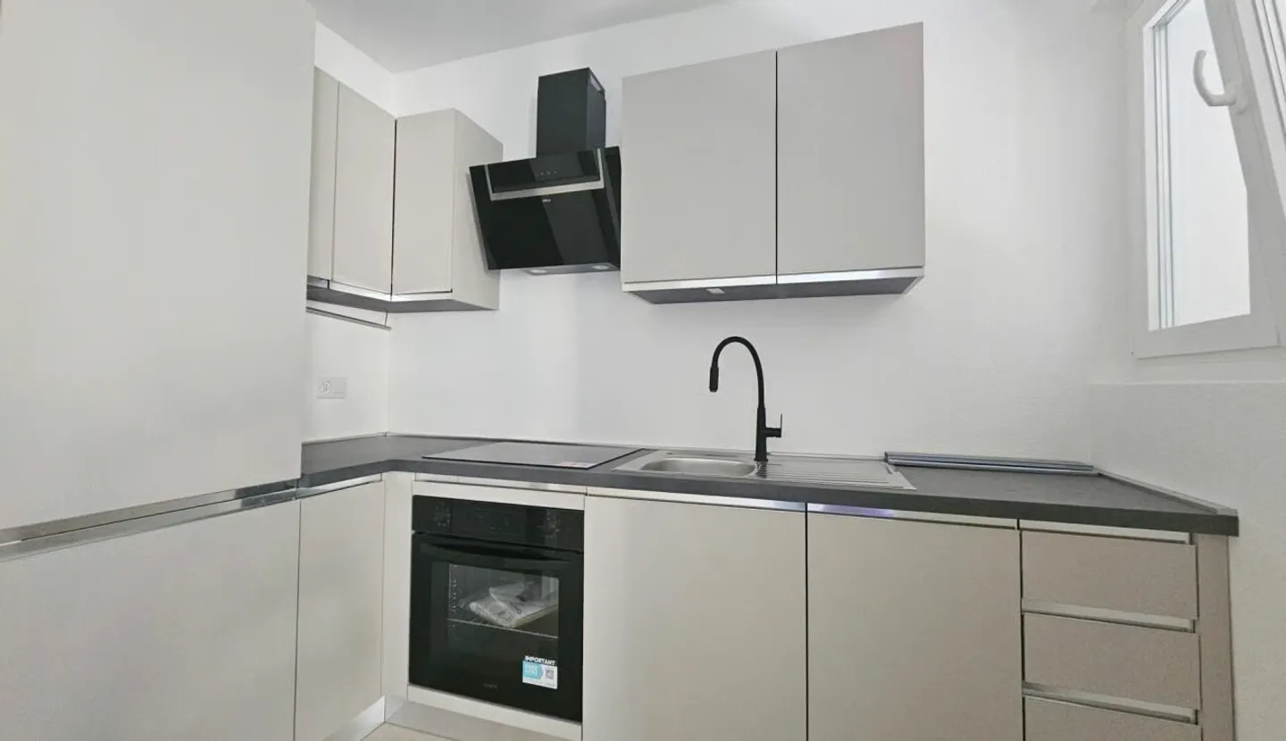 APPARTEMENTS 2.5 PIÈCES RÉSIDENCE OU REVENUS - Photo 2 sur 9