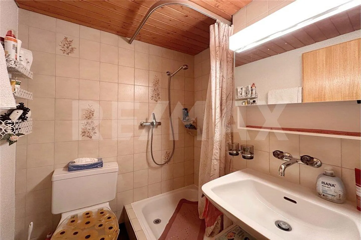 Petit mais puissant - charmant appartement 1 pièce avec galerie, balcon et vue - Photo 8 sur 13