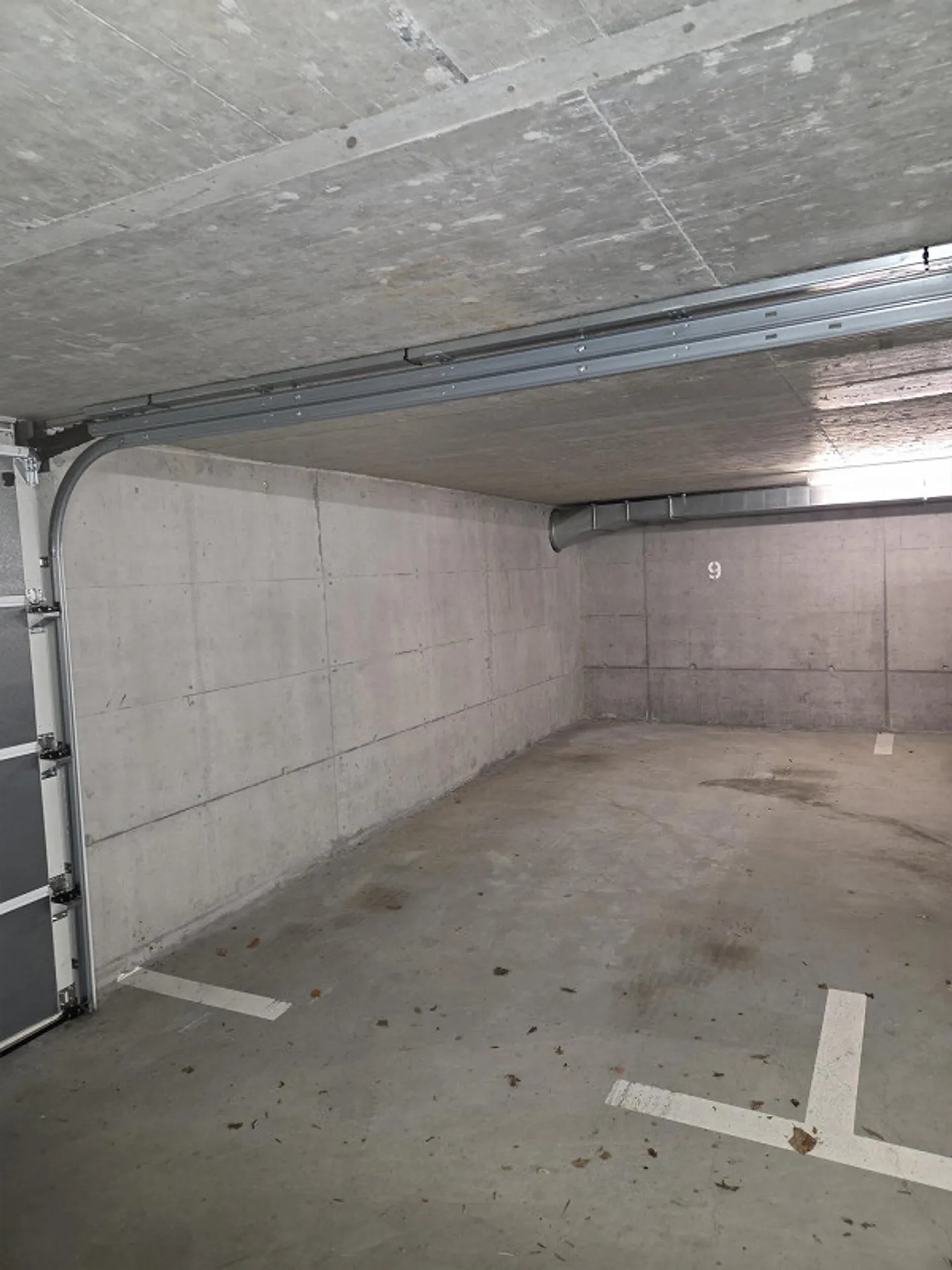 Geräumiger Garagenplatz in Thal - Foto 2 von 2