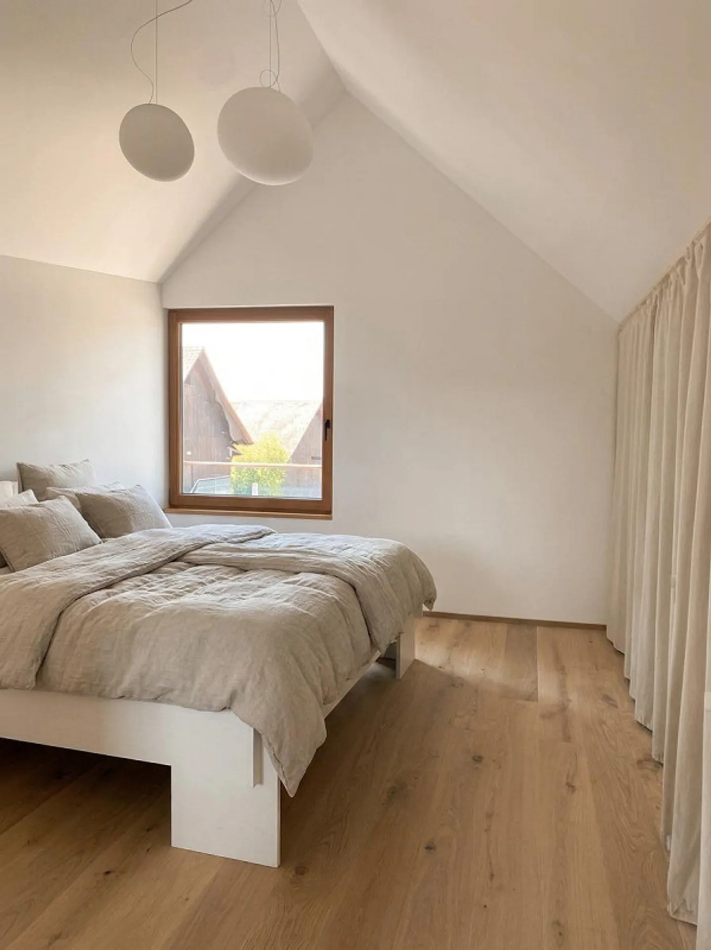 Bijou architectural avec jardin privé - Photo 5 sur 8