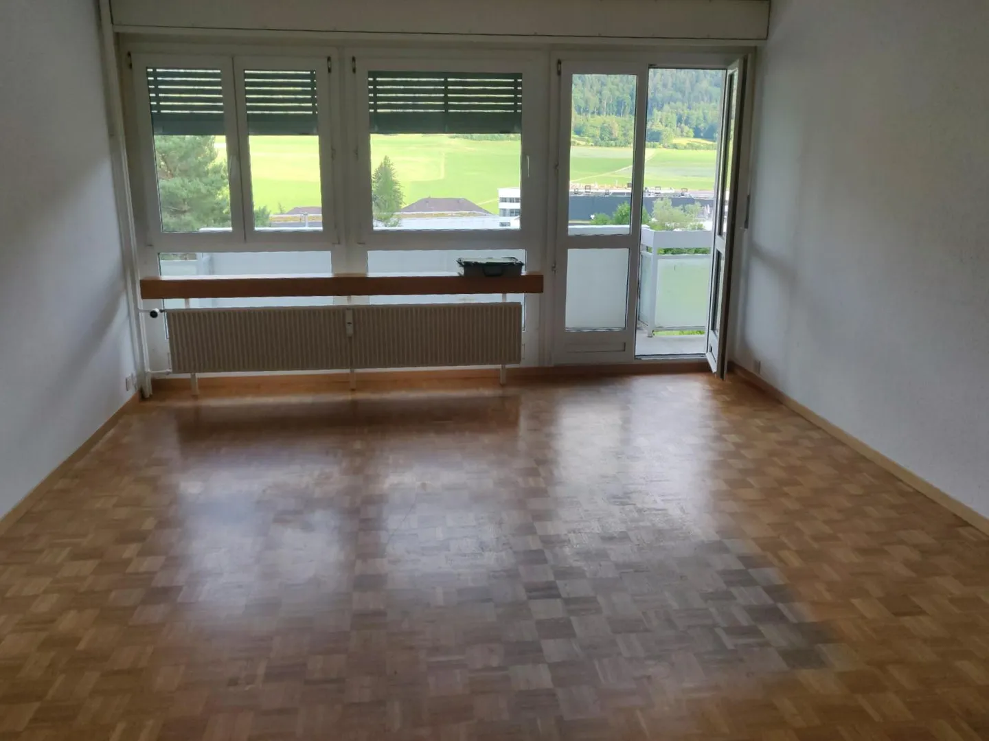 4-room apartment - Photo 1 of 9