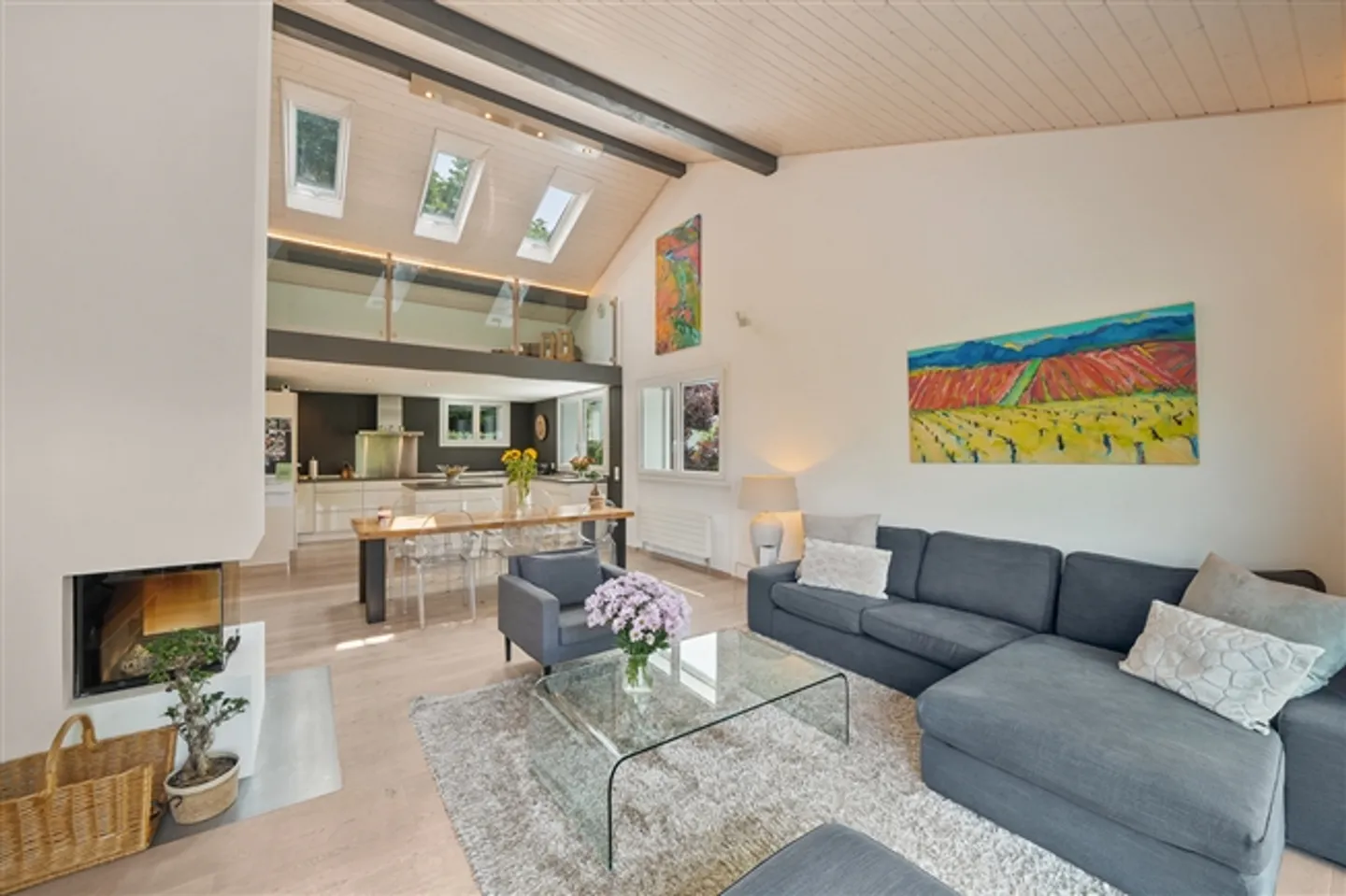 Une oasis rénovée avec style, un jardin luxuriant et un studio - Photo 5 sur 20