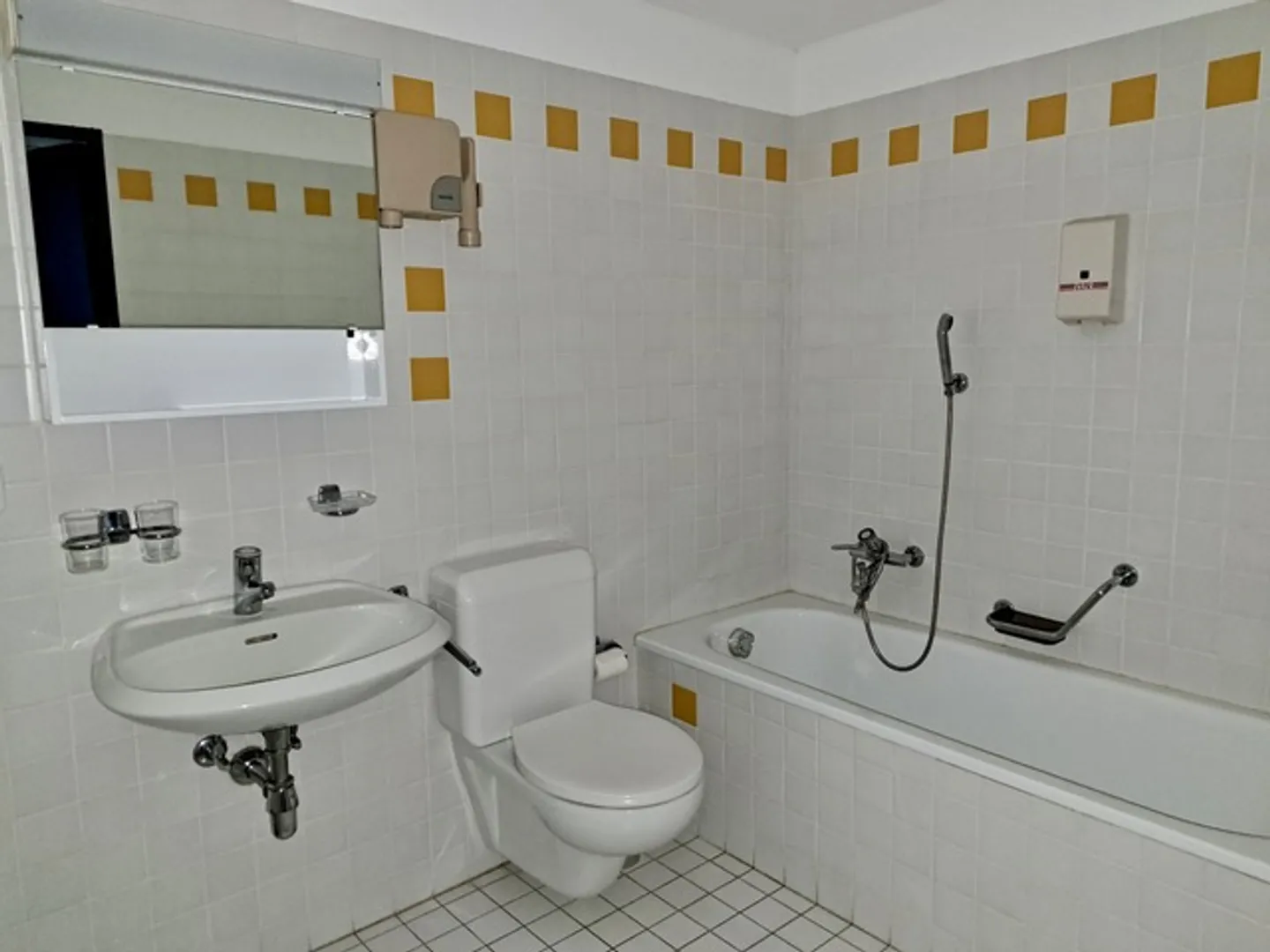 Studio-Apartment in zentraler Lage - Foto 3 von 4