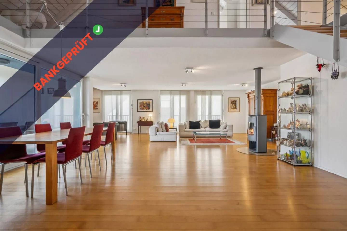 Vivere con stile: Maisonette su due piani - Foto 1 di 12