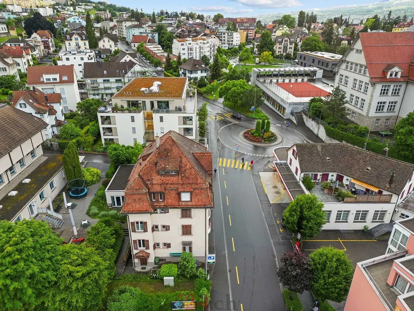 Attractive Retail Space or Office in Prime Location - Photo 5 of 10