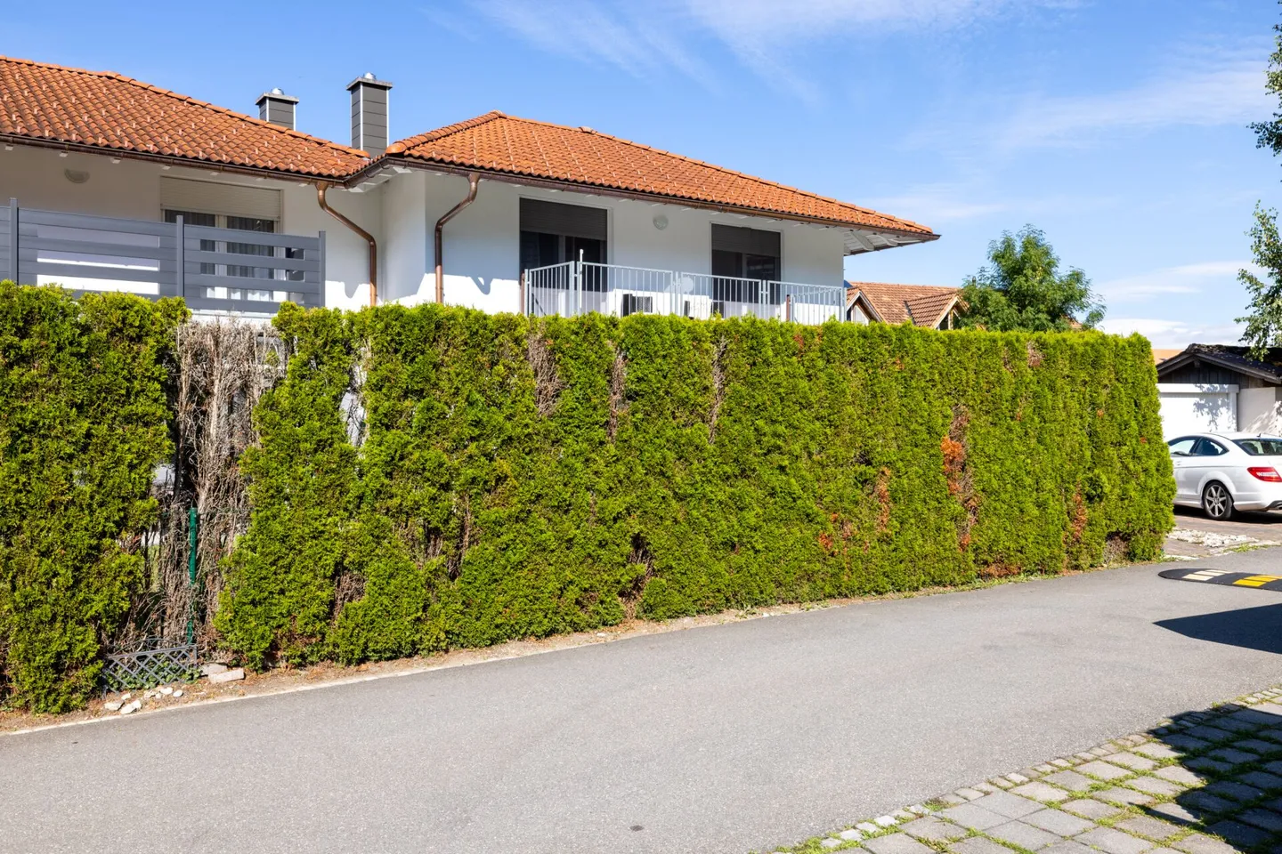 Casa singola in affitto - Foto 2 di 12