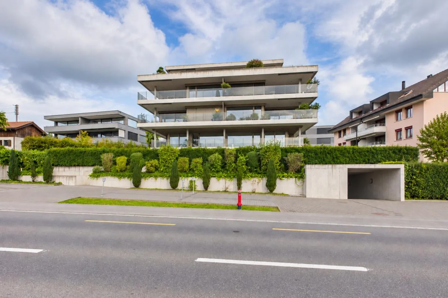 Prima occupazione con vista lago e comfort moderno - Foto 12 di 12
