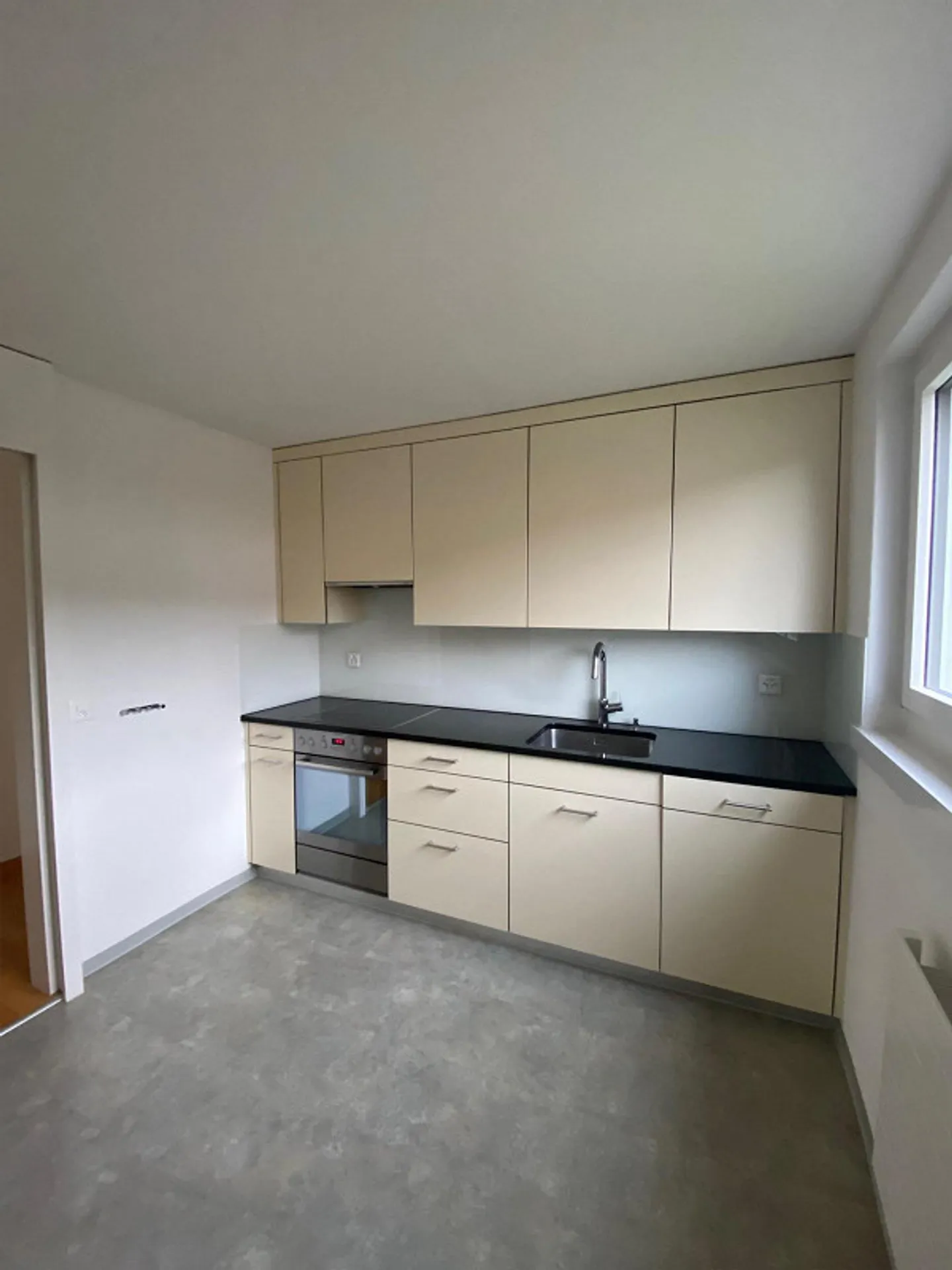 Gemütliche Wohnung mit Garten - Foto 2 von 8