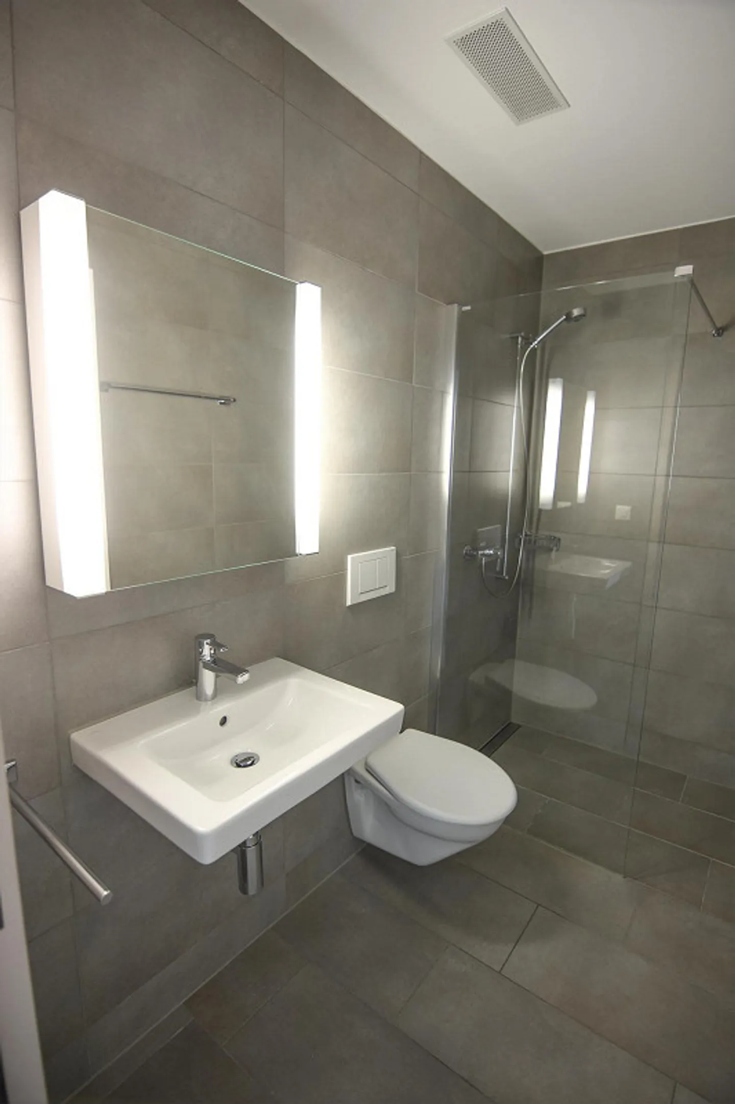 Moderne 3.5-Zimmer Wohnung - Foto 7 von 11