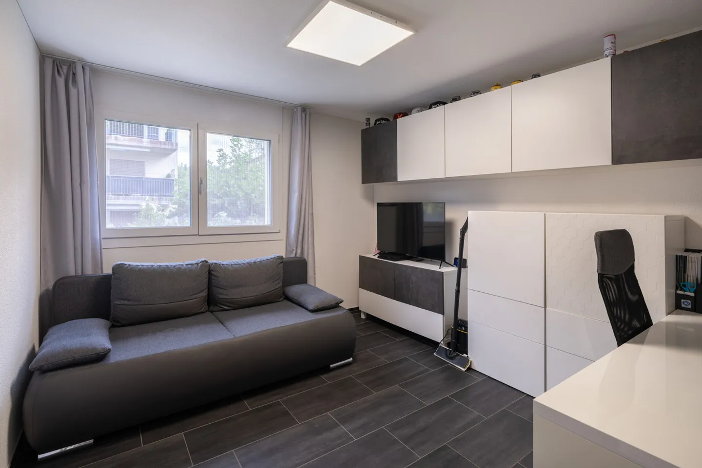 Modern living with private garden – attractive 4.5-room apartment - Photo 5 of 10