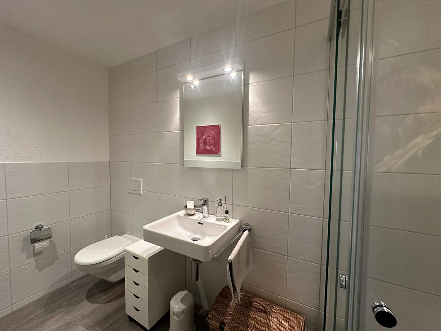 Appartement 3 pièces ensoleillé avec vue - Photo 5 sur 8