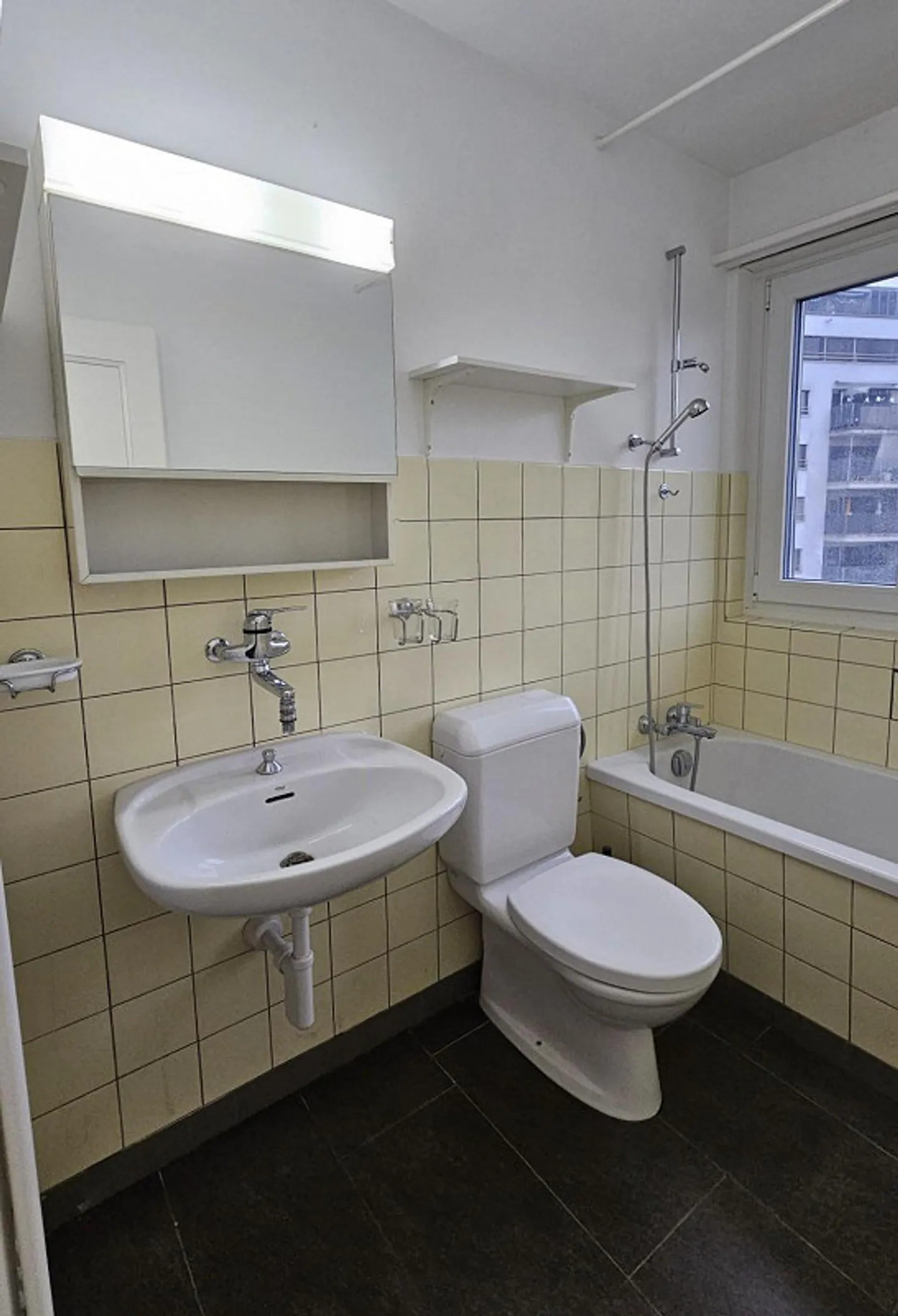 Zentrale 3.5-Zimmerwohnung zu vermieten - Foto 4 von 13