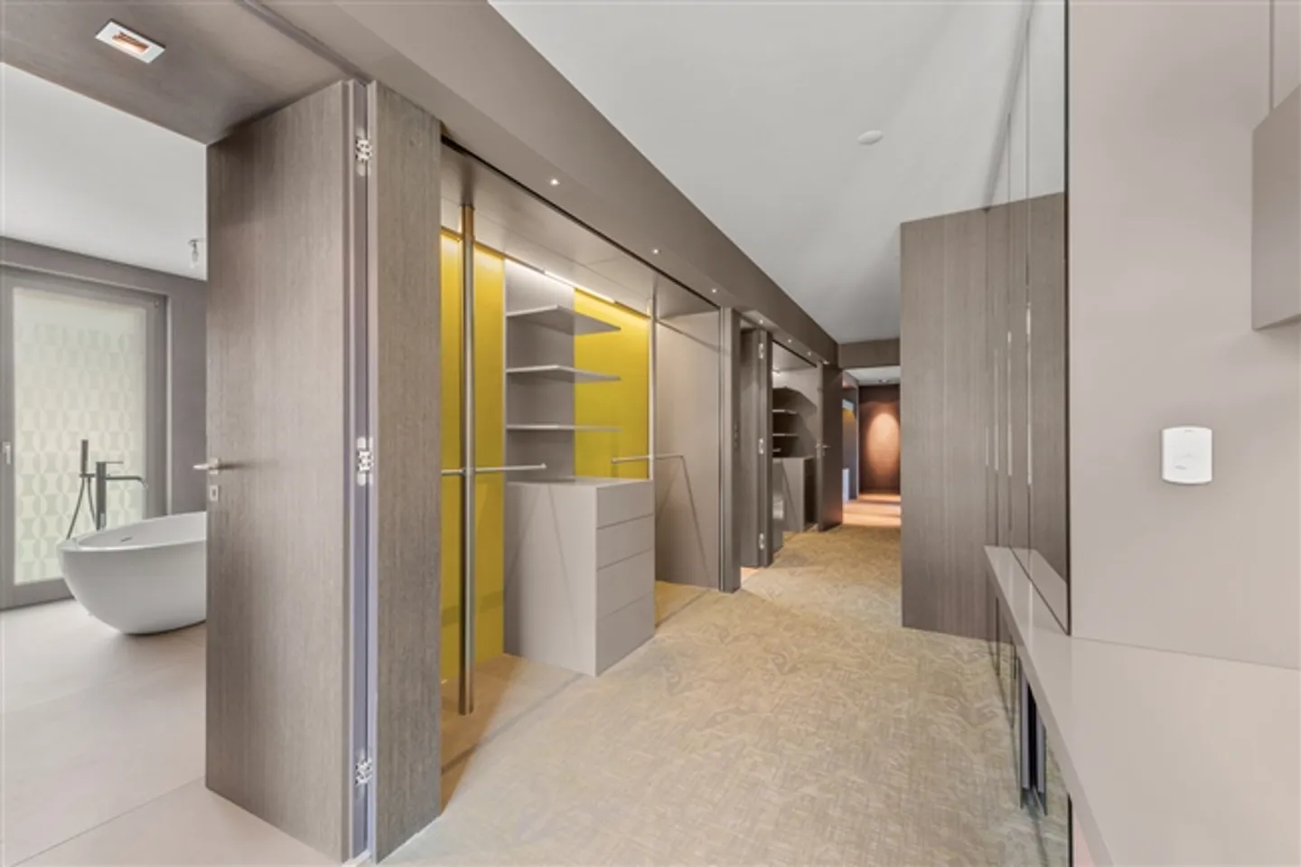 Conception architecturale pour cet hôtel de 210m2 au cœur de Blonay - Photo 10 sur 13