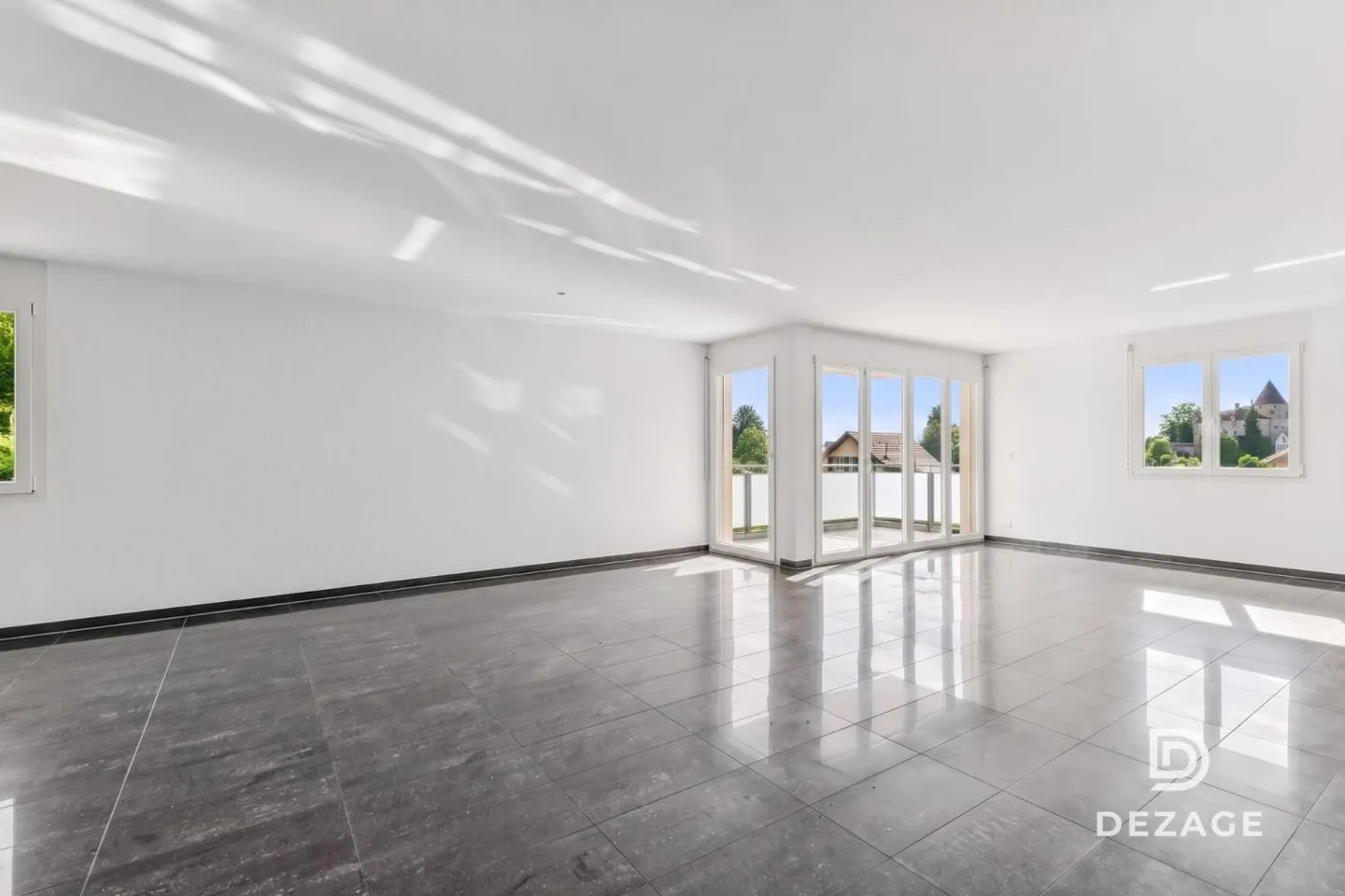 Family Apartment with Castle View - Photo 3 of 12