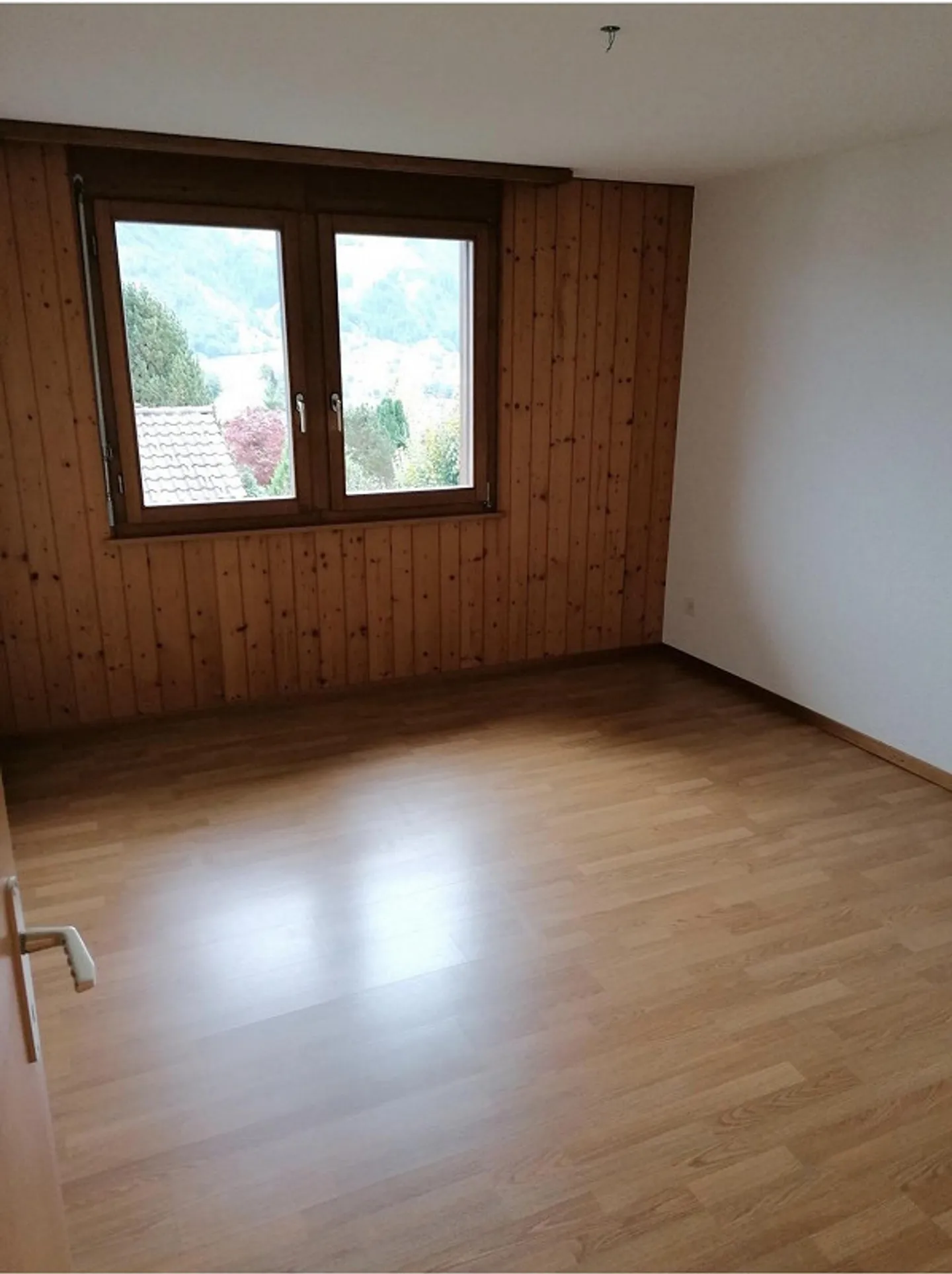 Bellissimo appartamento di 4,5 stanze con vista - Foto 5 di 8