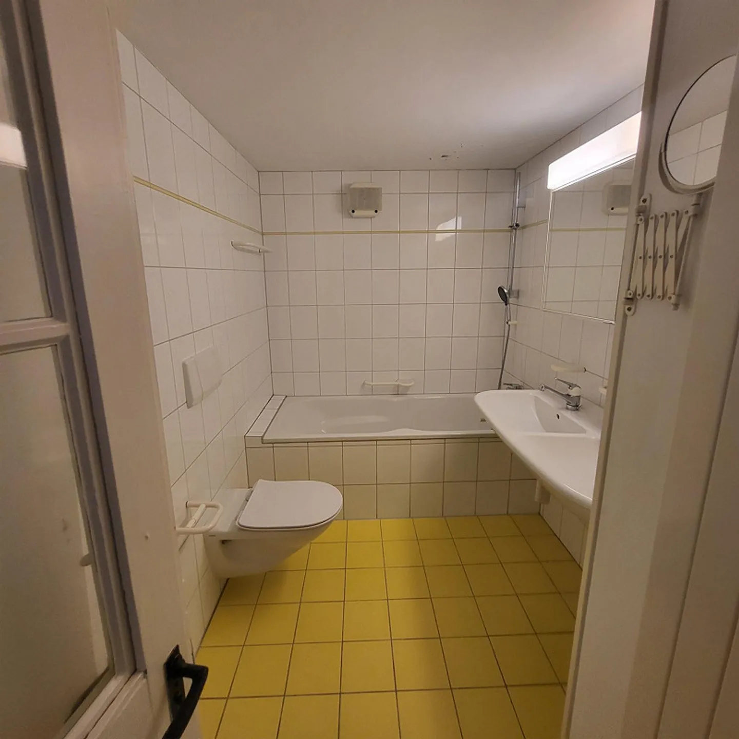 5-room terraced house in a quiet location - Photo 7 of 14