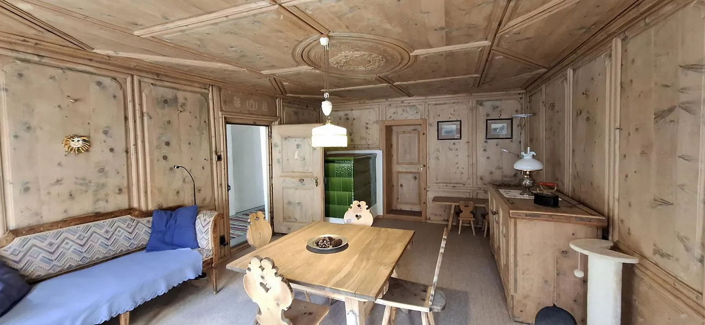 Maison historique avec espace commercial et résidence secondaire - au cœur du village - Photo 2 sur 5