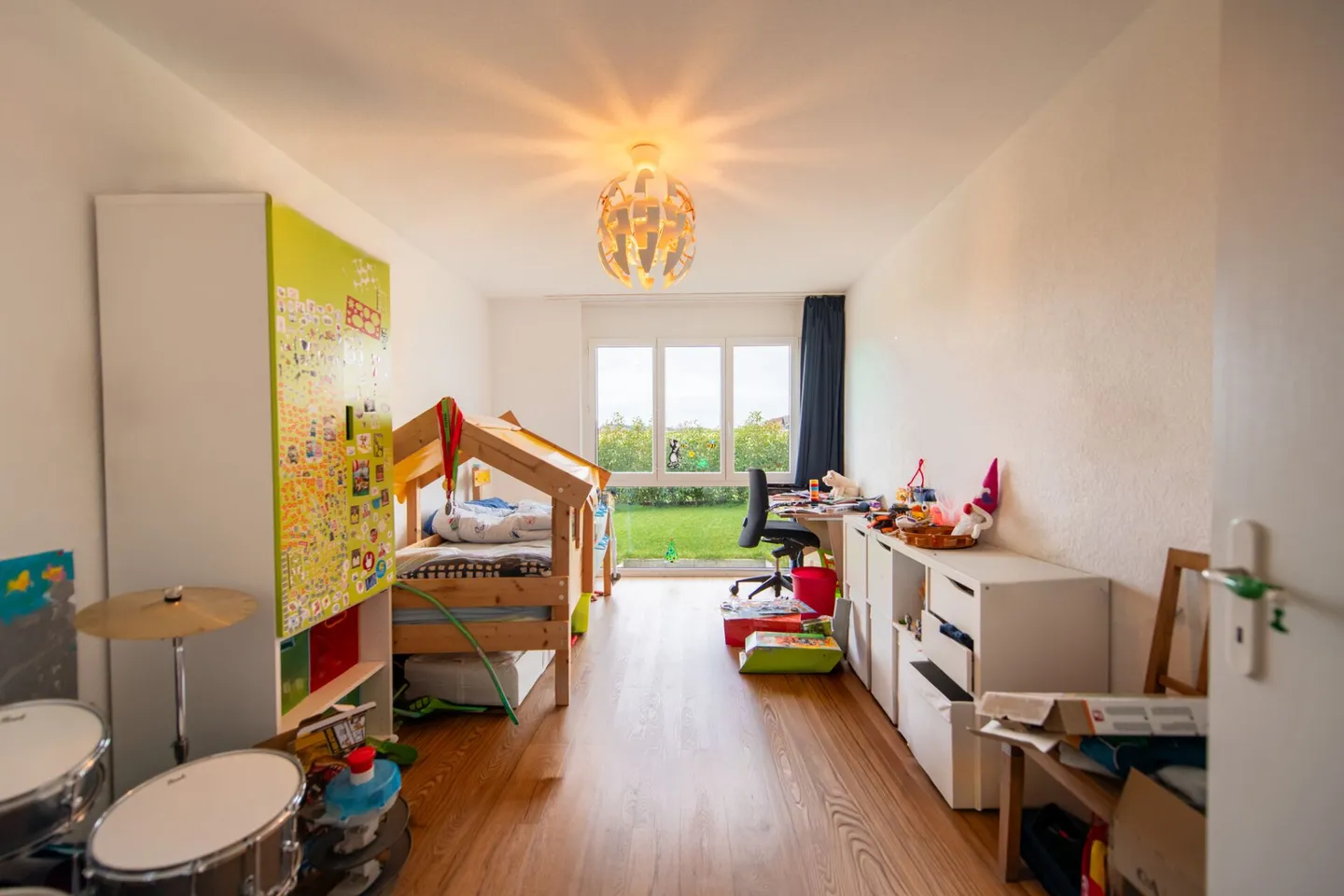 Grosszügig, hell und modern - 5.5-Zimmer-Wohnung mit herrlicher Weitsicht - Photo 16 sur 28