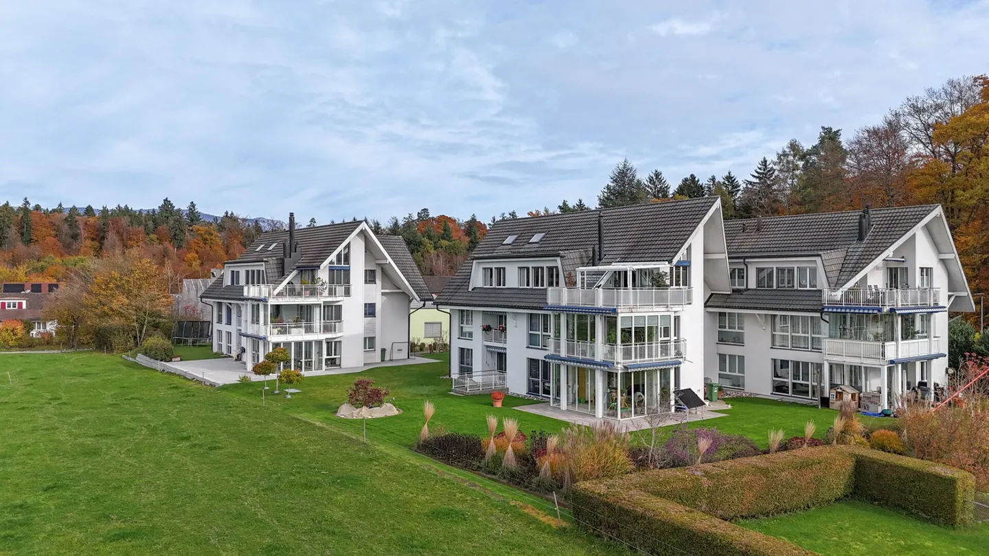 Grosszügig, hell und modern - 5.5-Zimmer-Wohnung mit herrlicher Weitsicht - Photo 27 sur 28