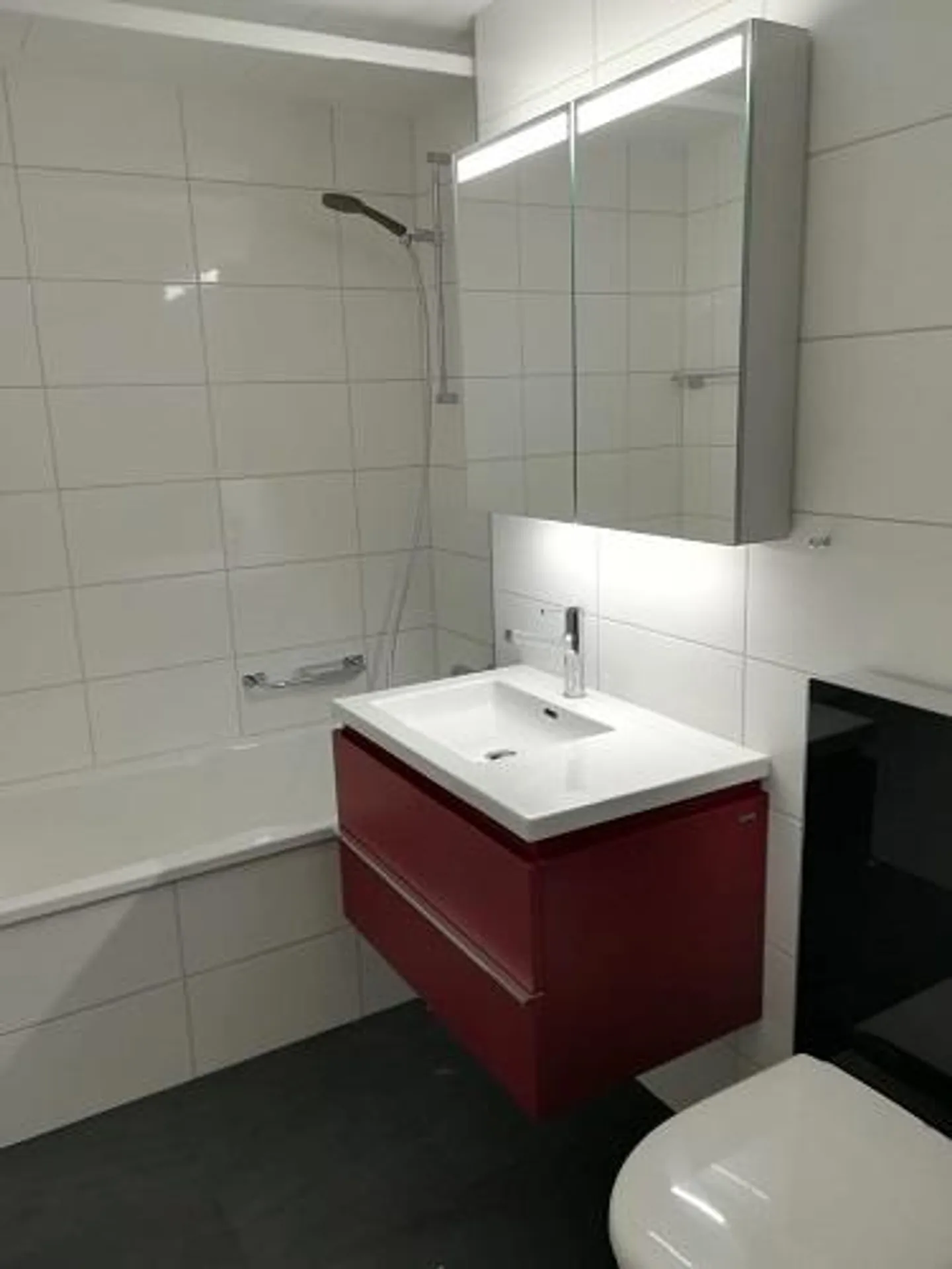 Bell'appartamento di 4,5 stanze con vista sul verde! - Foto 4 di 9