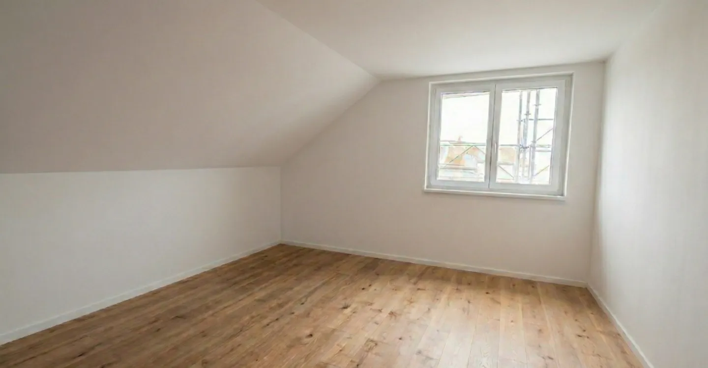 AN EXCEPTIONAL LOT WITH GARDEN, TERRACE WITHOUT OVERLOOKING AND MOUNTAIN VIEW! - Photo 4 of 8